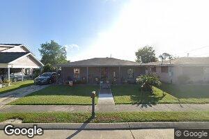 5001 Cardenas Dr, New Orleans, LA 70127