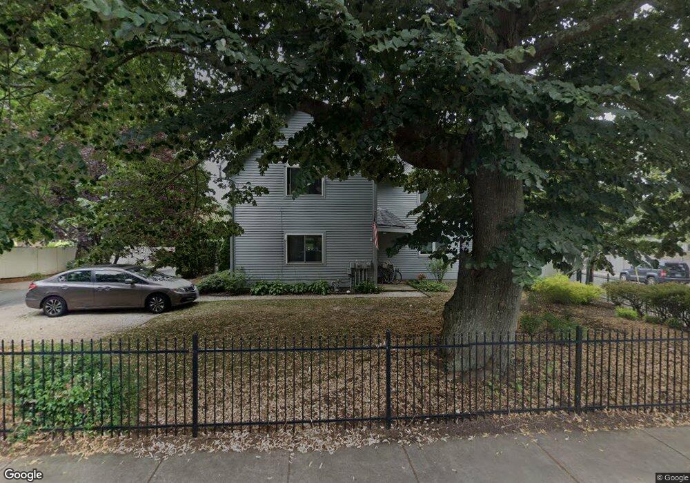 21 Old Beach Rd unit 2, Newport, RI 02840 - photo 1