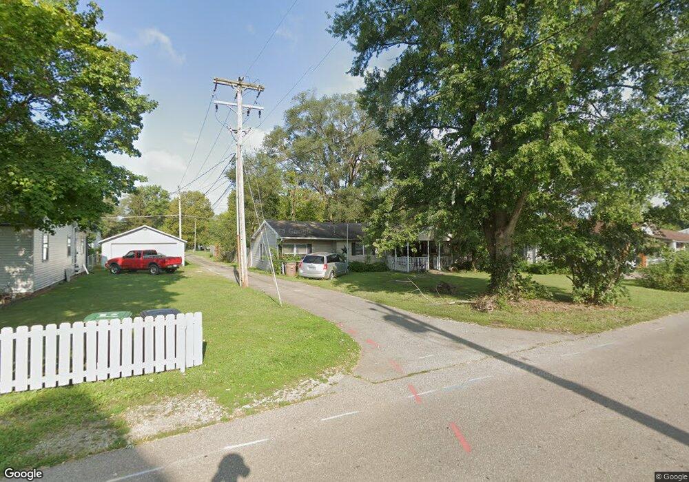 112 N Brooks St, Columbus, IN 47201 - photo 1