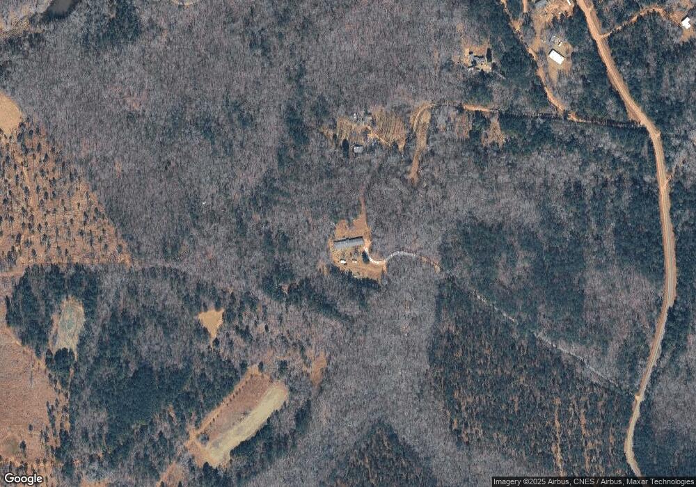 2717 Cherokee Rd, Comer, GA 30629 - photo 1