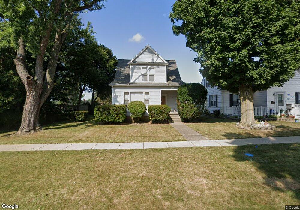 612 S Elm St, Three Oaks, MI 49128 - photo 1