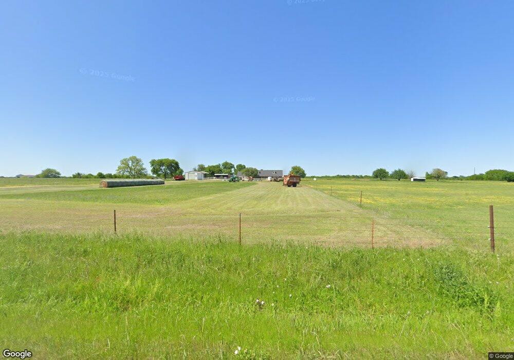 515 E Spring Creek Rd, Gainesville, TX 76240 - photo 1