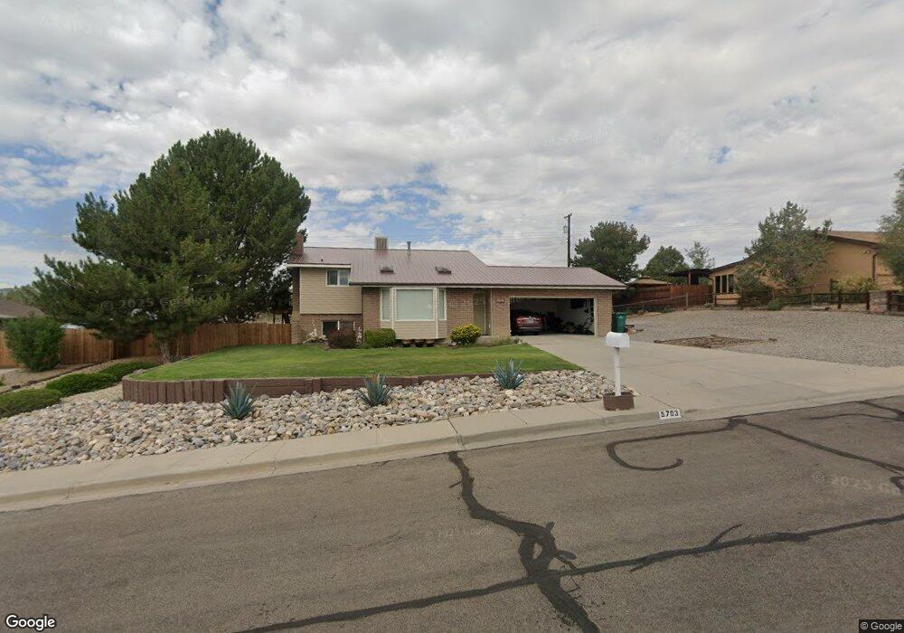 5703 Chaparral Ave, Farmington, NM 87402 - photo 1