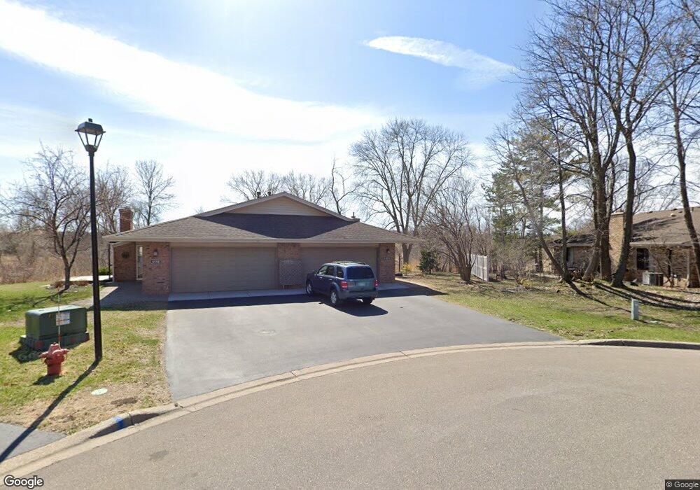 4554 Aspenwood Trail, Minnetonka, MN 55345 - photo 1