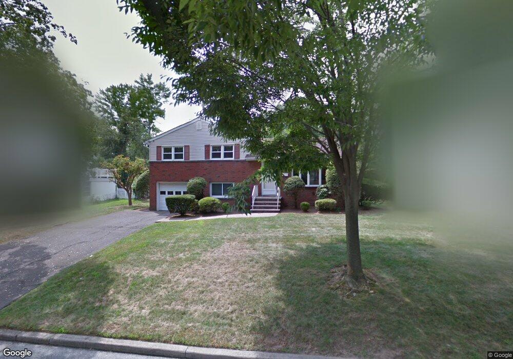 81 Prescott St, Demarest, NJ 07627 - photo 1