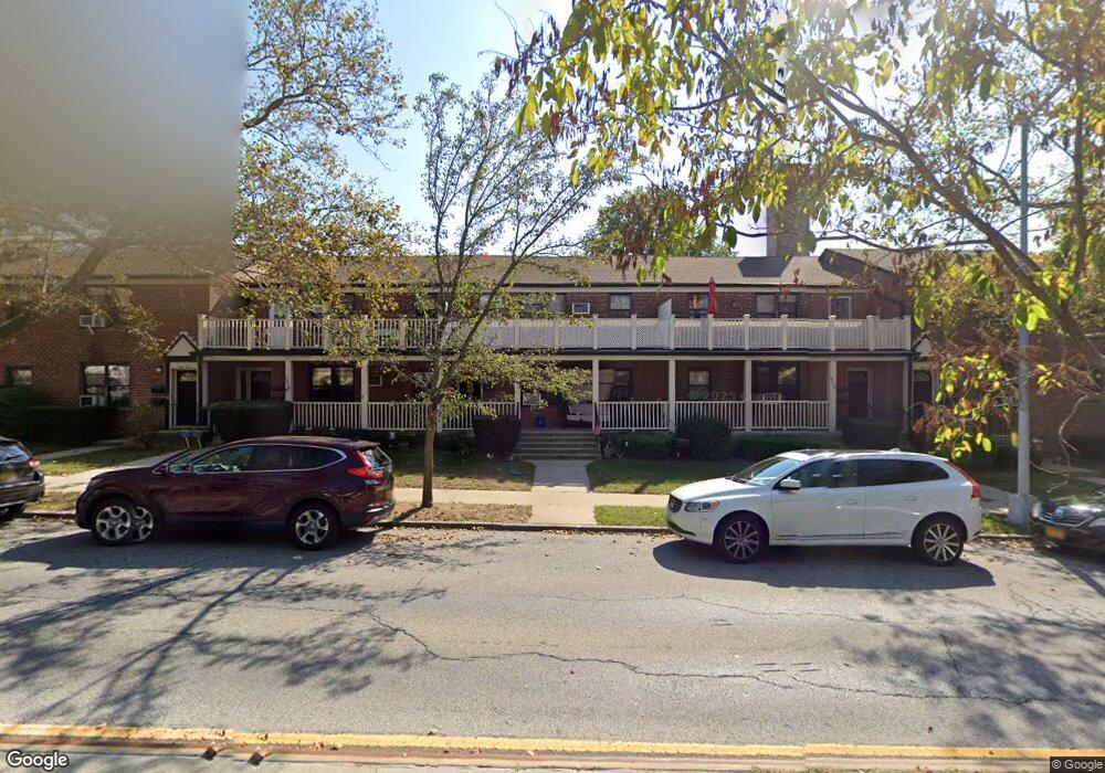 19648 69th Ave unit 2, Fresh Meadows, NY 11365 - photo 1