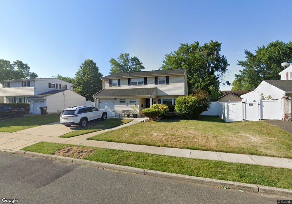 27 Exeter St, Old Bridge, NJ 08857 - photo 1