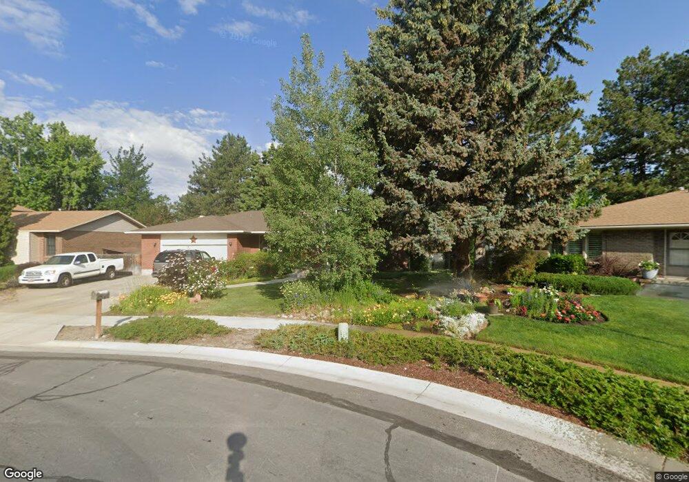 9126 S Stillwater Cir, Sandy, UT 84093 - photo 1