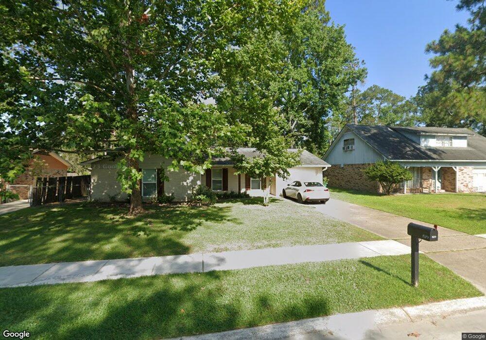 1579 Ridgcrest Dr, Slidell, LA 70458 - photo 1