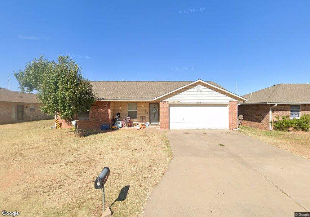 1016 Aspen Dr, Shawnee, OK 74804 - photo 1