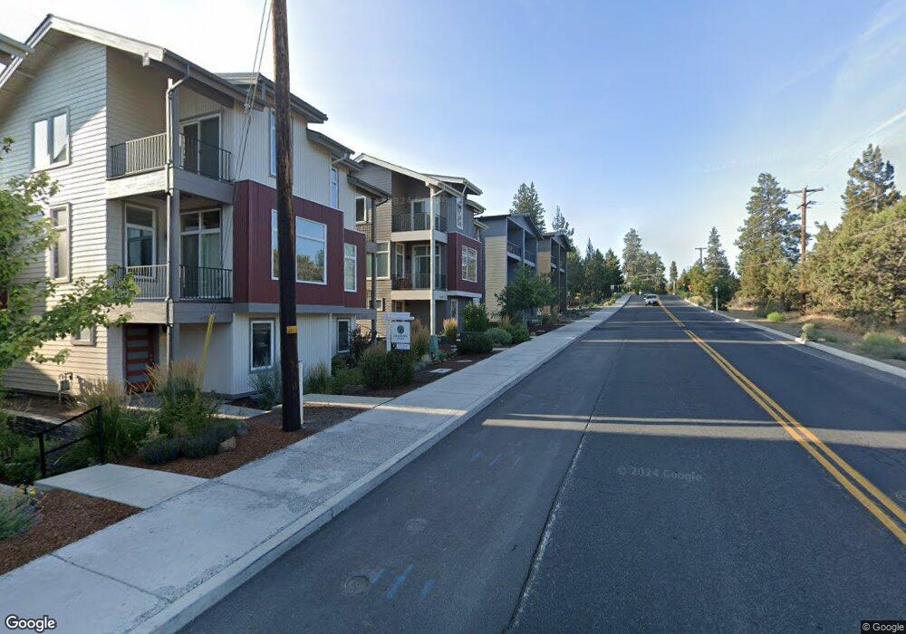 61562 SW Blakely Rd, Bend, OR 97702 - photo 1