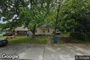 1140 Sophia St, Carthage, MO 64836