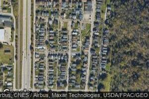 1014 Logan St, McMechen, WV 26040