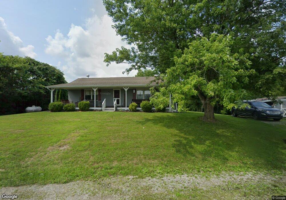352 Votaw Rd, Harrodsburg, KY 40330 - photo 1