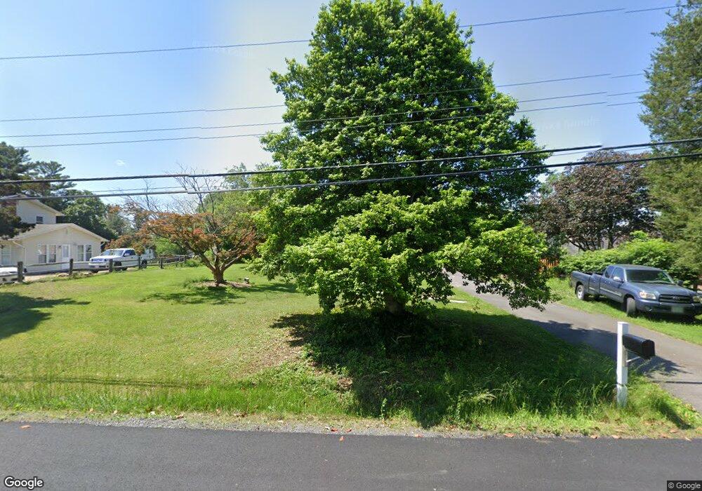 10725 Marlborough Rd, Fairfax, VA 22032 - photo 1