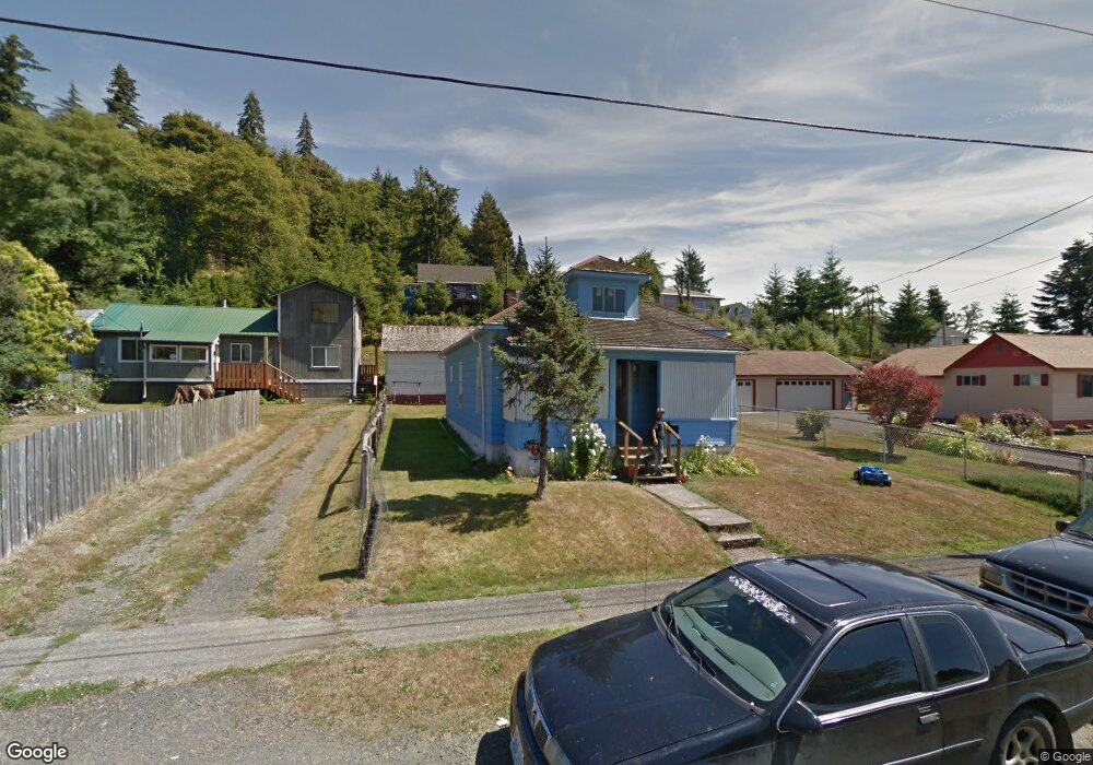 1303 Larch St, Raymond, WA 98577 - photo 1