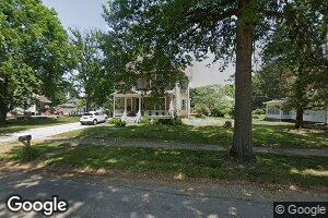 310 S Franklin St, Toulon, IL 61483
