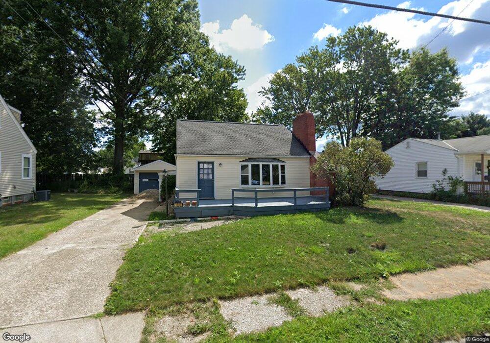 1801 Harding Dr, Wickliffe, OH 44092 - photo 1