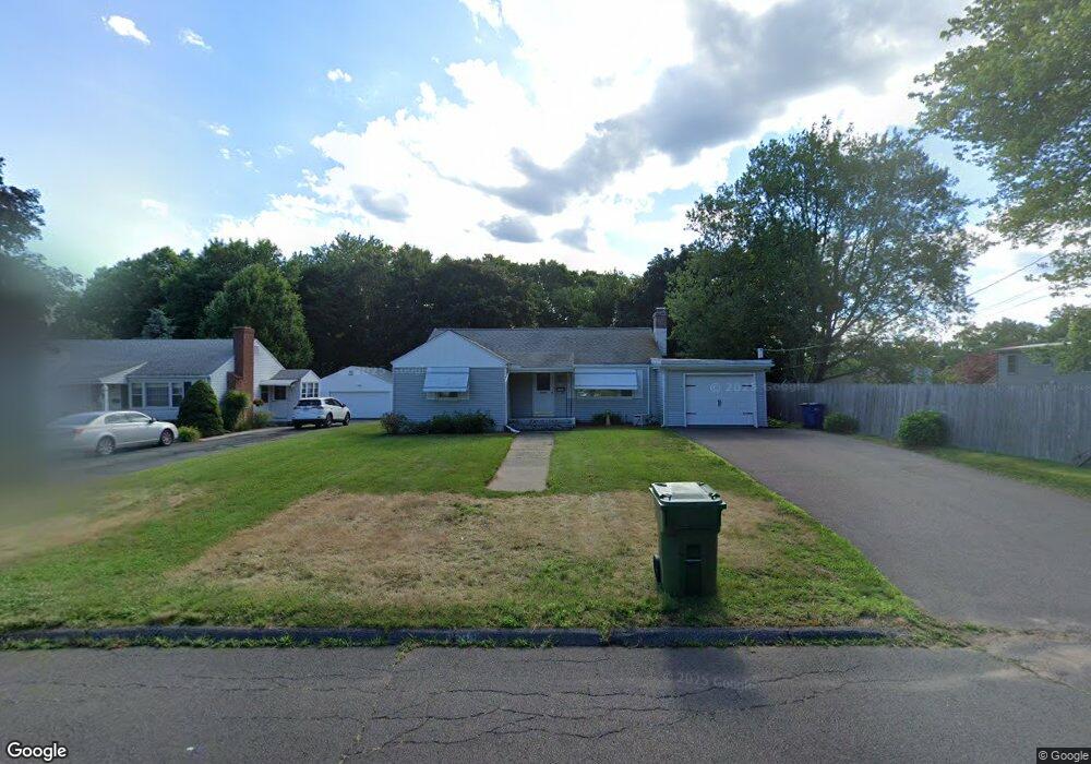 1338 Crest Dr, Windsor, CT 06095 - photo 1