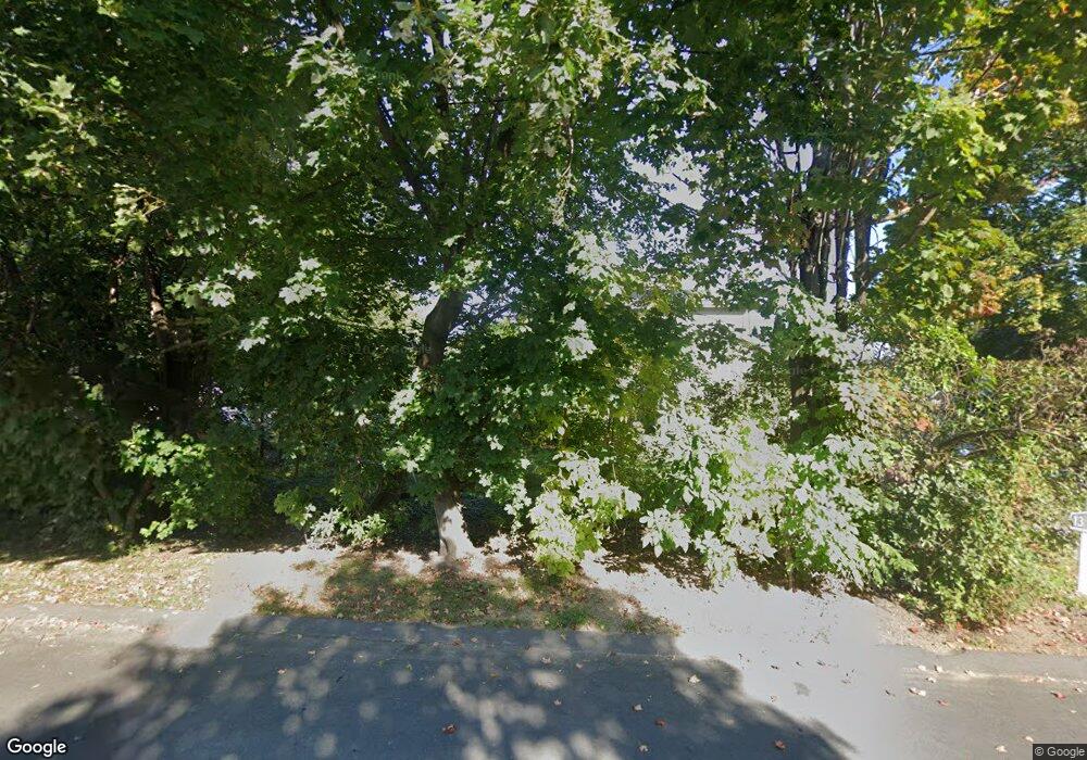 13 May St unit 13, North Andover, MA 01845 - photo 1