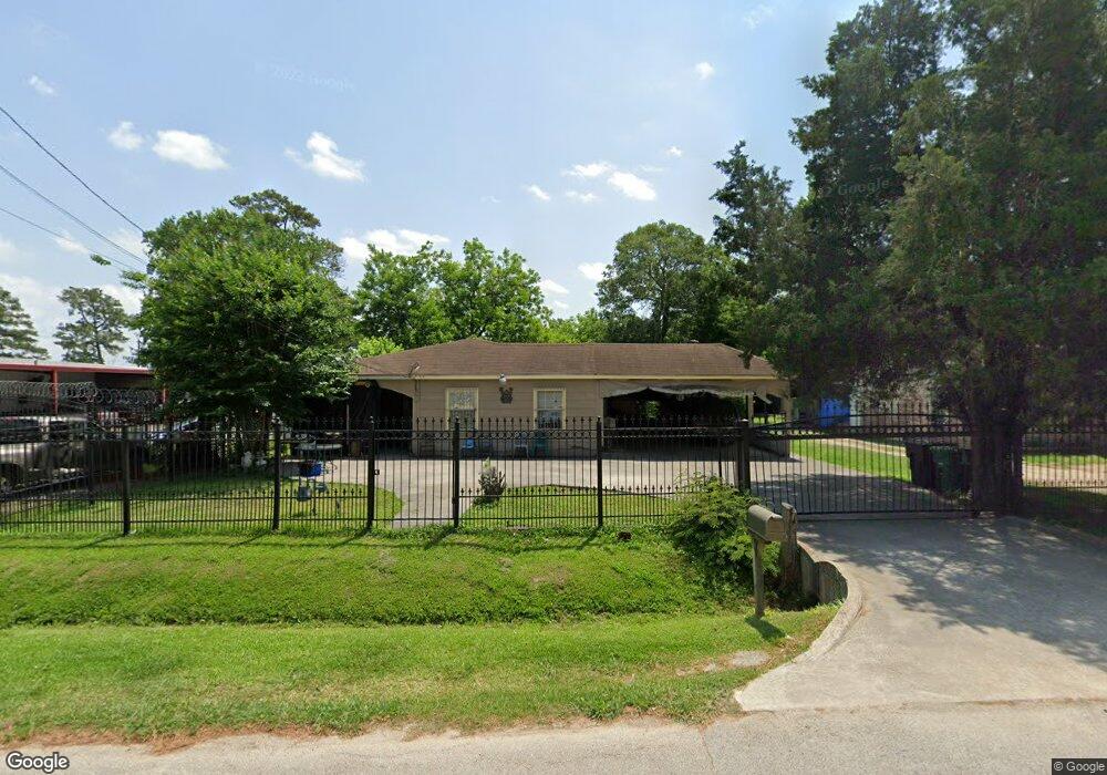 9414 Compton St, Houston, TX 77016 - photo 1