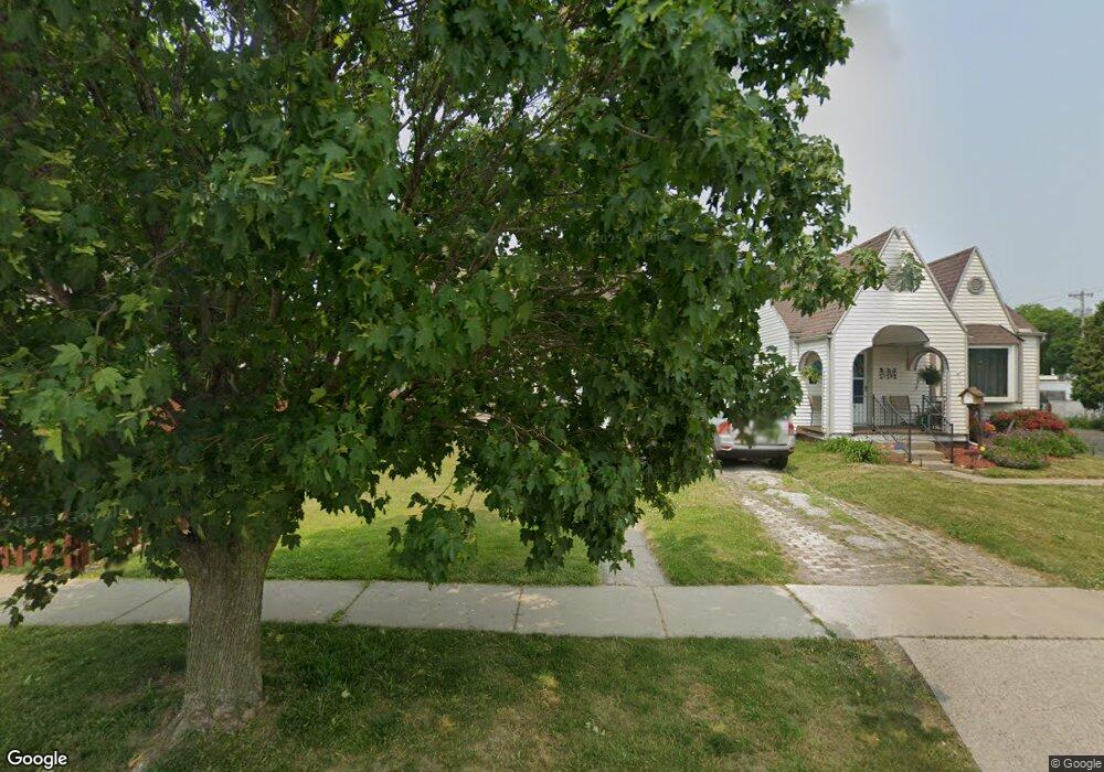 2747 120th St, Toledo, OH 43611 - photo 1