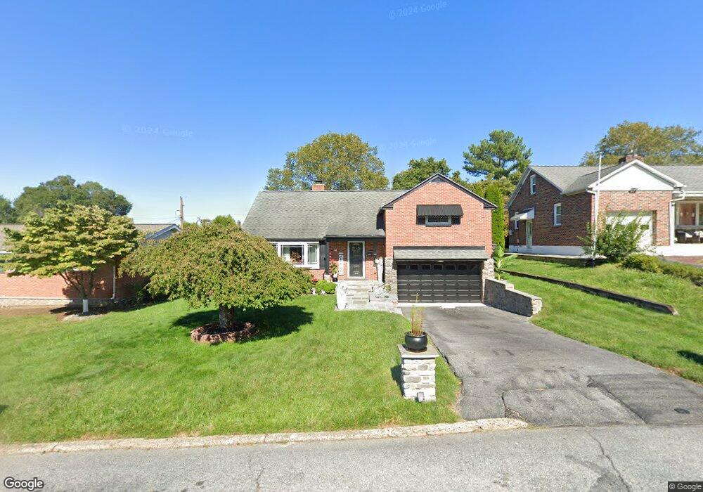 2423 S 6th St unit 2427, Allentown, PA 18103 - photo 1