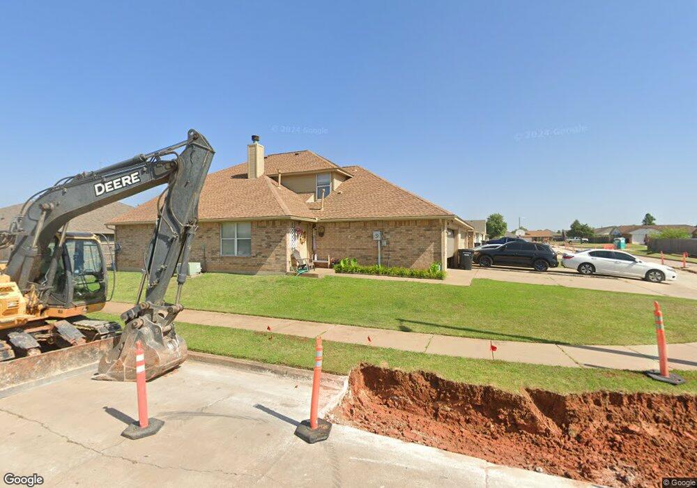 2401 Truitt unit 2403, Moore, OK 73160 - photo 1