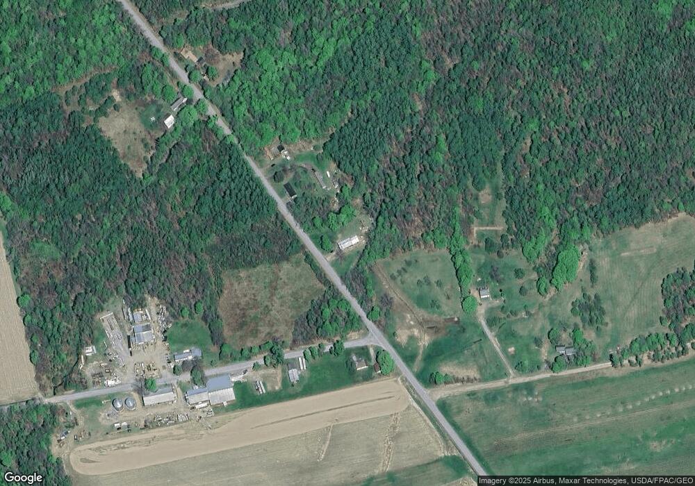 212 E Sangerville Rd, Sangerville, ME 04479 - photo 1