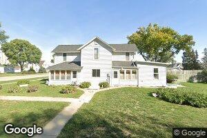 206 S 1st Ave, Hinton, IA 51024