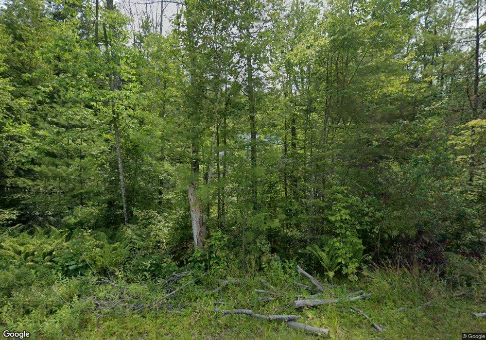 10 J St, Conway, NH 03818 - photo 1