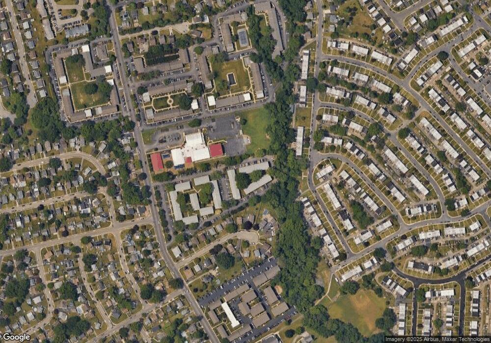 826 South Ave unit R3, Secane, PA 19018 - photo 1