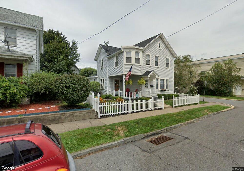 739 Lincoln St, Scranton, PA 18519 - photo 1