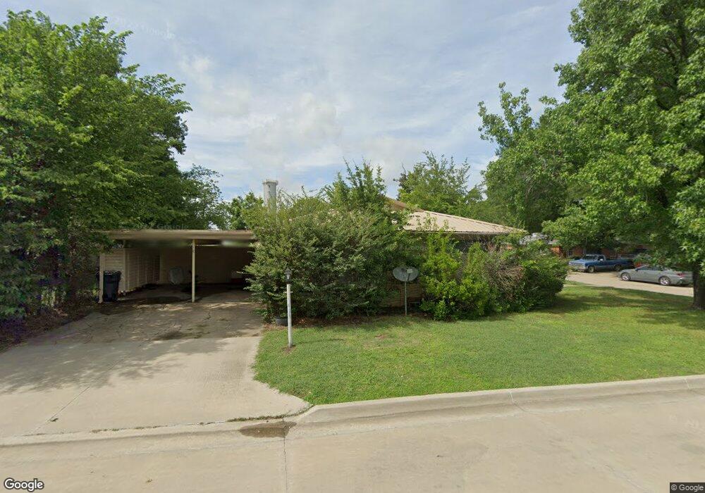 1125 Circle Dr, Ardmore, OK 73401 - photo 1