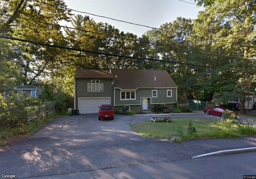 110 Conant Rd, Nashua, NH 03062 - photo 1