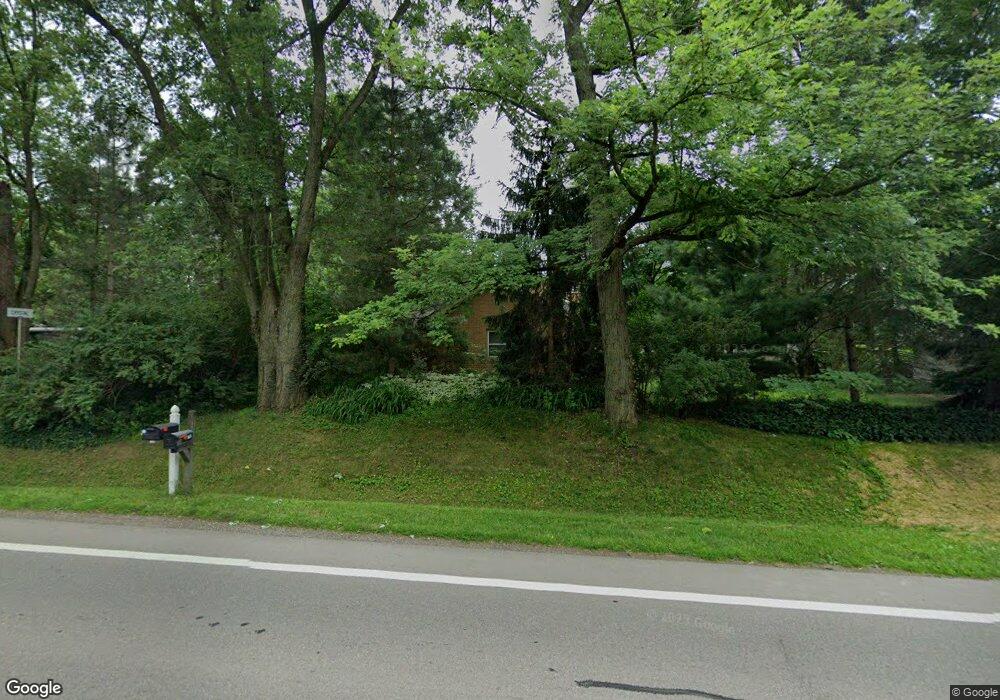 7759 Richardson Rd, West Bloomfield, MI 48323 - photo 1