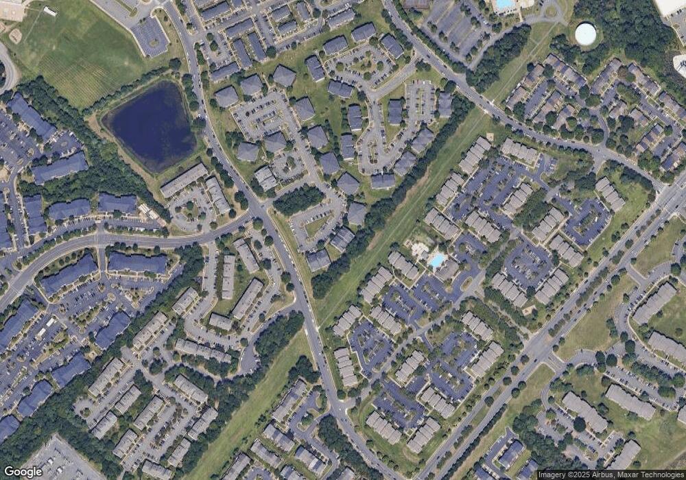 8111 Lacy Dr unit 134, Manassas, VA 20109 - photo 1