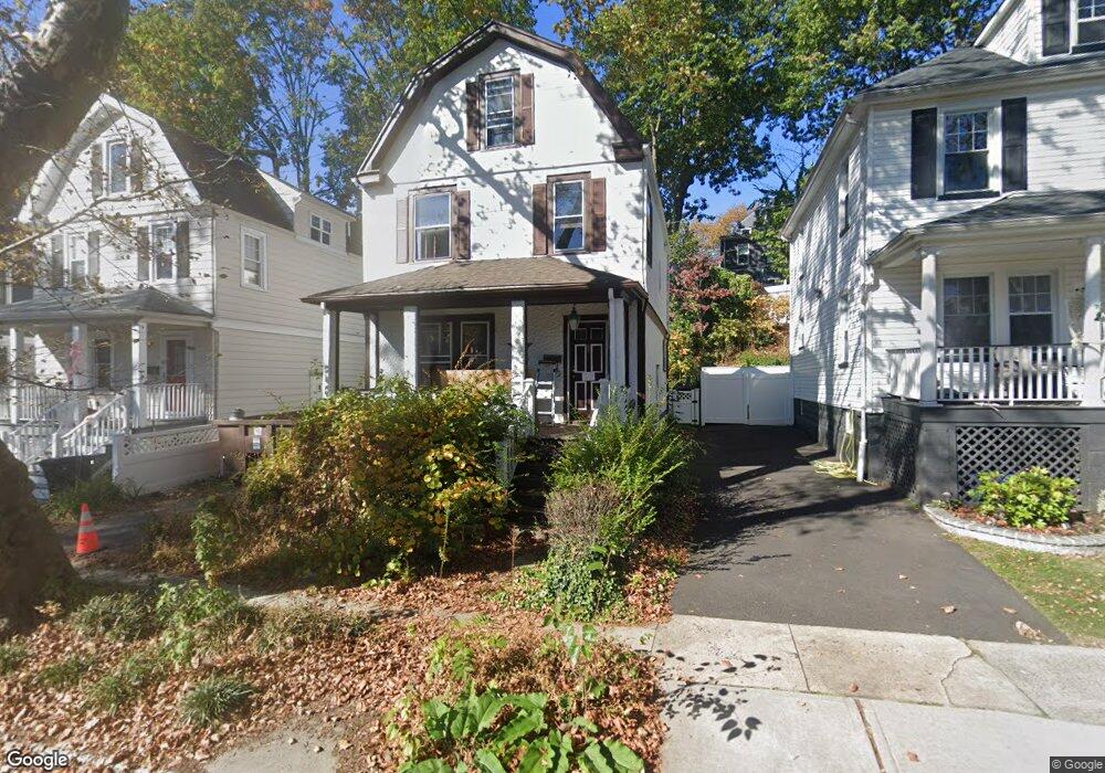 38 Edgewood Rd, Glen Ridge, NJ 07028 - photo 1