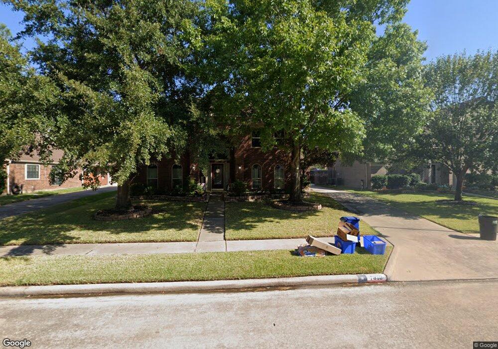 7810 Feather Springs Dr, Houston, TX 77095 - photo 1