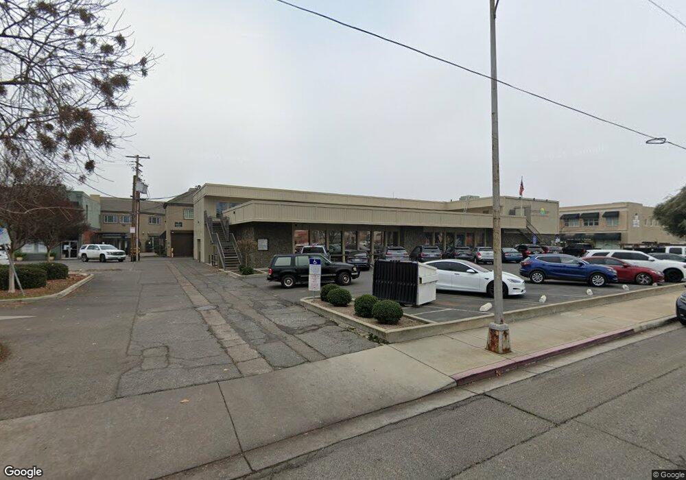 125 N Broadway, Turlock, CA 95380 - photo 1