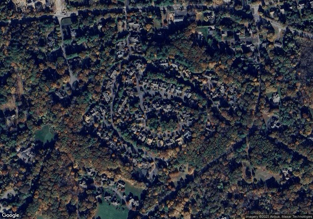 4 Cutting Ln unit 4CL, Weston, MA 02493 - photo 1