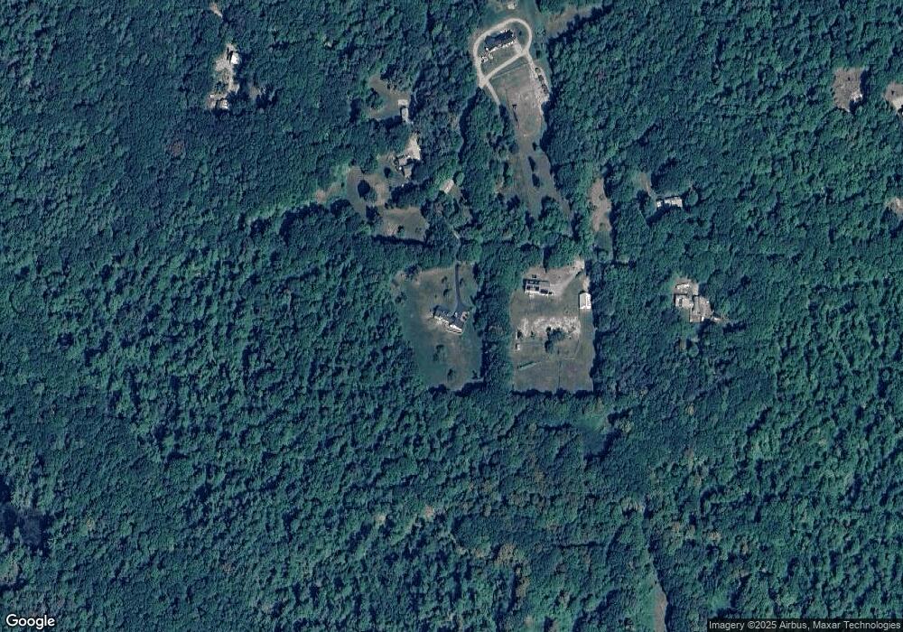 135 Matthews Rd, Fitzwilliam, NH 03447 - photo 1