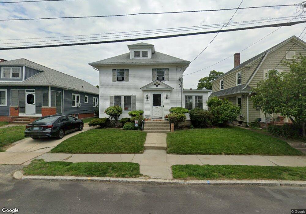107 Auburn St, Cranston, RI 02910 - photo 1