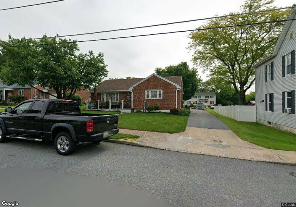 120 S Broad St, Myerstown, PA 17067 - photo 1