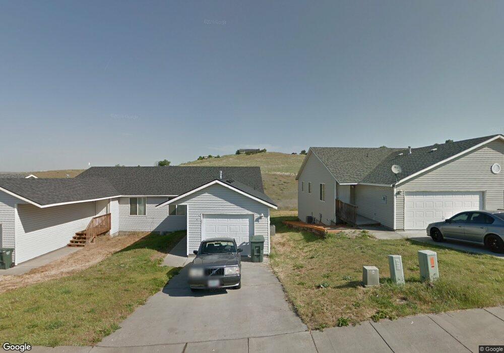 907 SW Nye Ave, Pendleton, OR 97801 - photo 1