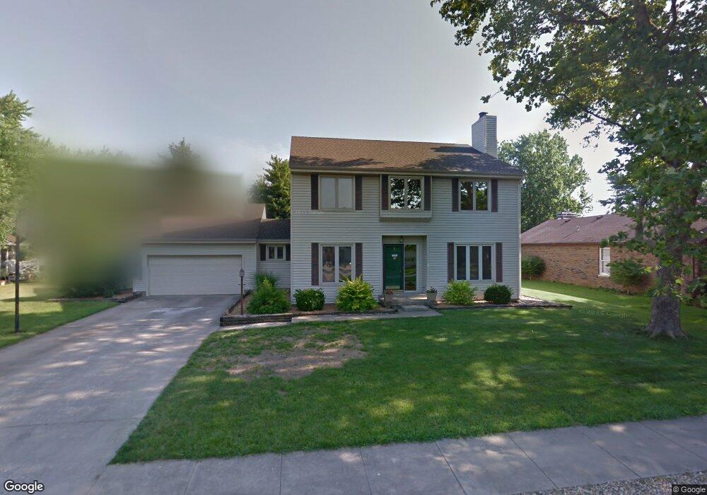 952 Tanbark Ave, Columbus, IN 47203 - photo 1