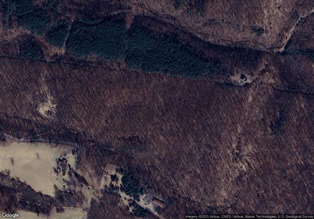 545 Hank Ln, Berkeley Springs, WV 25411 - photo 1