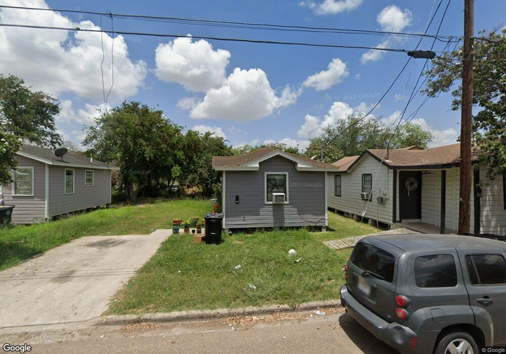 208 N Cedro St, Weslaco, TX 78596 - photo 1