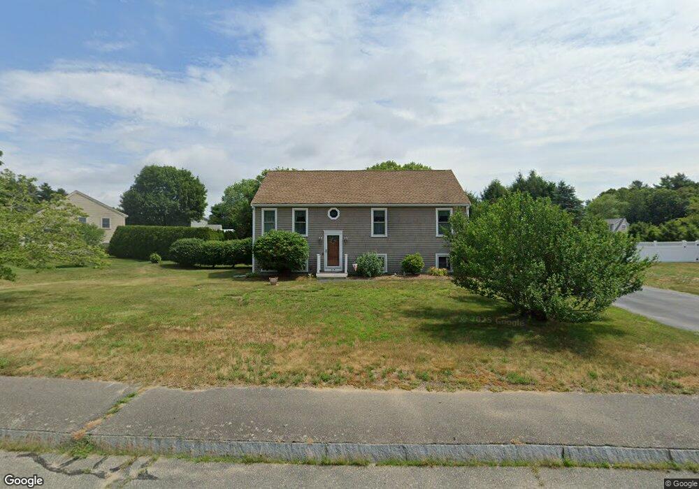 60 Hubbard Ln, Bridgewater, MA 02324 - photo 1