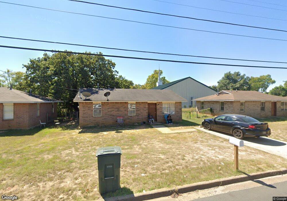 1415 Dolph St, Nacogdoches, TX 75964 - photo 1